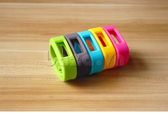 Đồng hồ thông minh Duoku DK401 có nhiều màu sắc