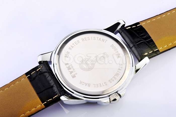 Baza.vn: Đồng hồ đôi Eyki W8480GL độc đáo