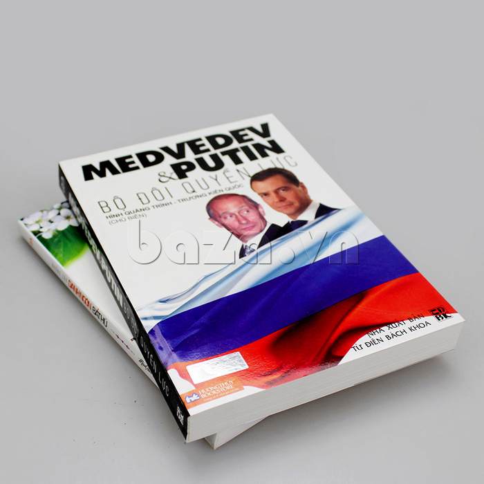 Baza phân phối cuốn sách Medvedev và Putin bộ đôi quyền lực