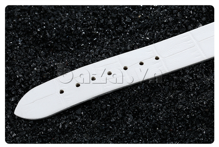 Đồng hồ nữ dây da Pinch L9513-P06 mặt hình gấu trúc đem lại cảm giác dễ chịu khi sử dụng 