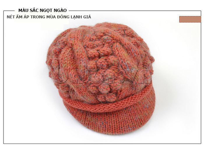 Mũ len nữ màu đỏ đồng - nét ấm áp trong mùa đông lạnh giá