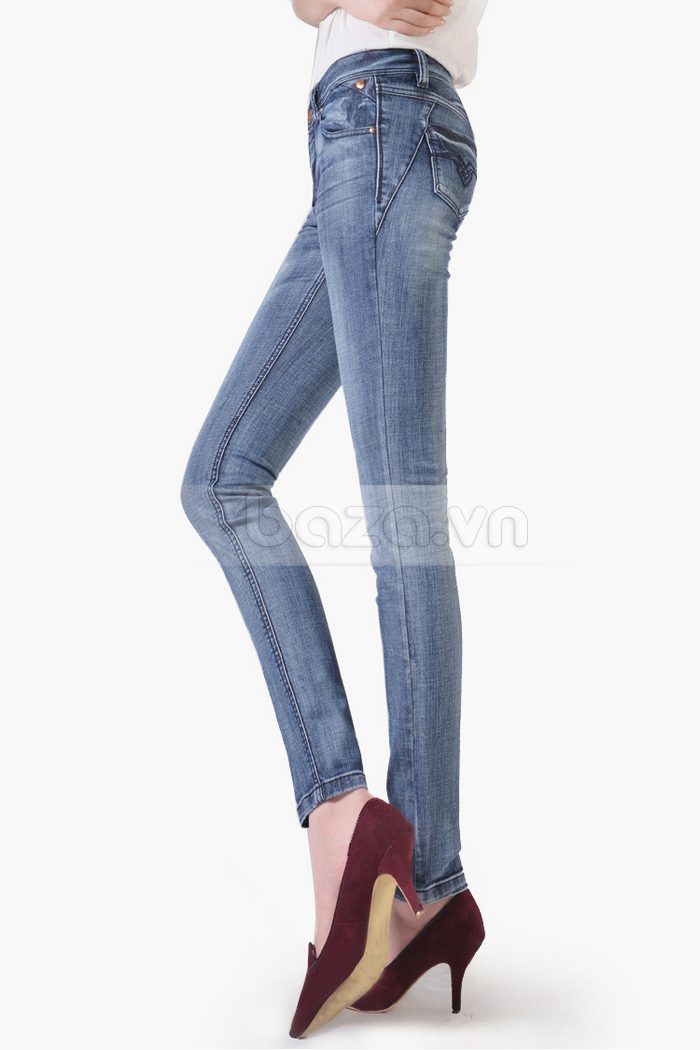 Quần Jeans nữ Bulkish thiết kế hiện đại tạo dáng trẻ trung, tươi sáng