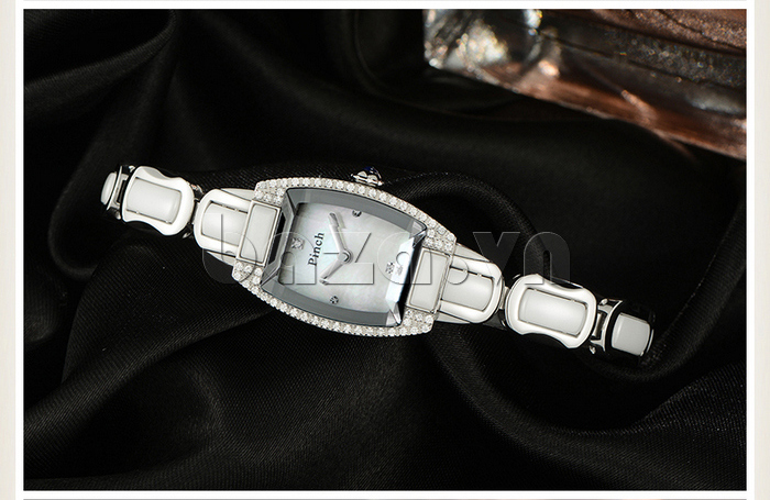 Đồng hồ nữ " Đồng hồ lắc tay nữ thời trang cao cấp Pinch J7001L  "  món quà lý tưởng dành riêng cho bạn