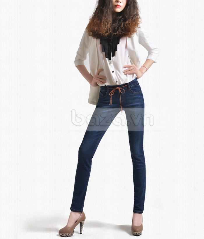 Quần Jeans nữ Bulkish ống bút chì cạp thun trẻ trung cá tính, ấn tượng