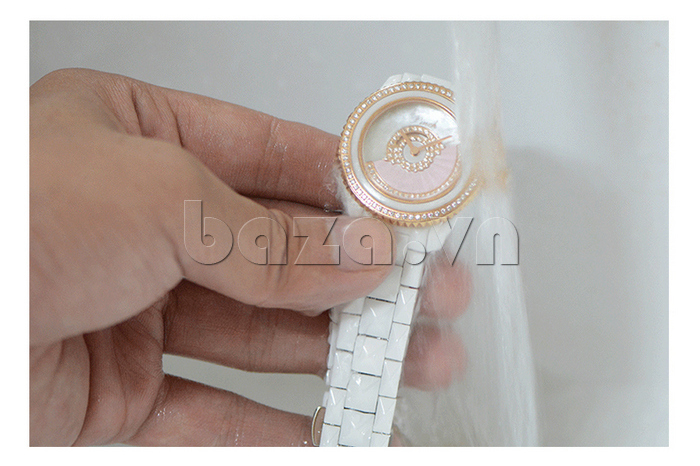 Đồng hồ nam " Đồng hồ thời trang nữ Pinch L0319 " mang đến sự tự tin khi sử dụng