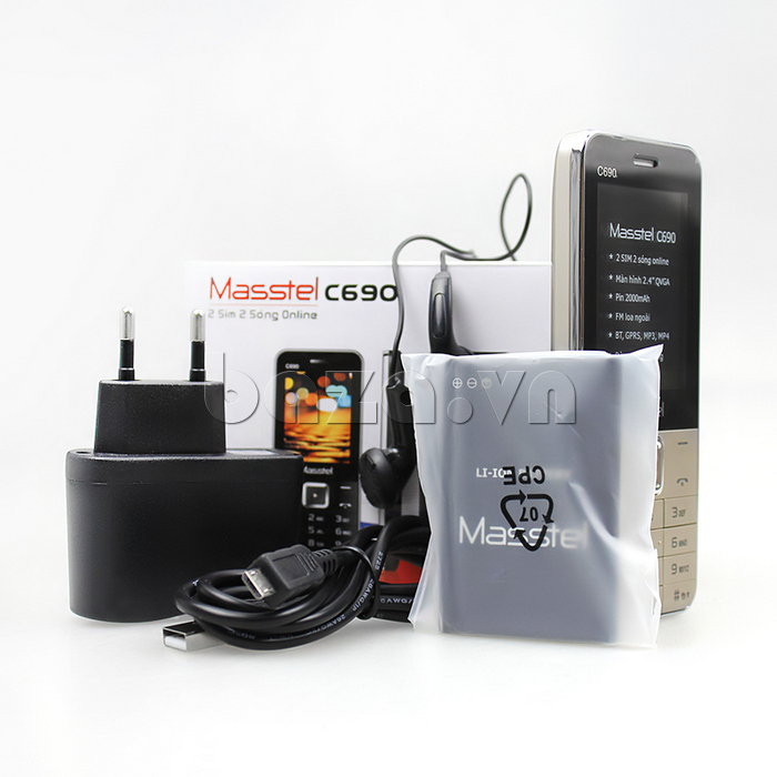 Trọn bộ sản phẩm điện thoại di động Masstel C690 