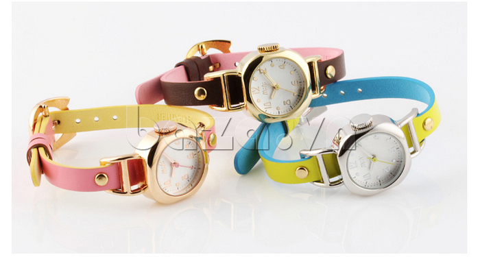 Dây đeo đồng hồ phối màu nổi bật tạo nên dòng phụ kiện thời trang cực đẹp cho phái nữ