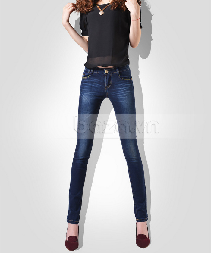 Quần Jeans nữ Bulkish ống đứng mài xước nhẹ kiểu dáng trẻ trung tự tin, nổi bật
