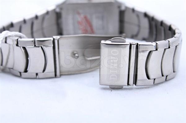 đồng hồ nam Eyki ZW5306G thiết kế khóa bướm tiện dụng