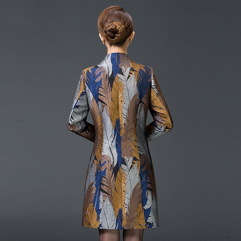 Áo khoác nữ dáng dài họa tiết lông chim YNAL 